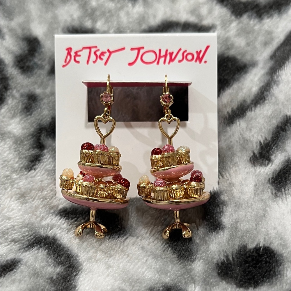 New!! Betsey Johnson Pink and Gold Dessert Stand Earrings
